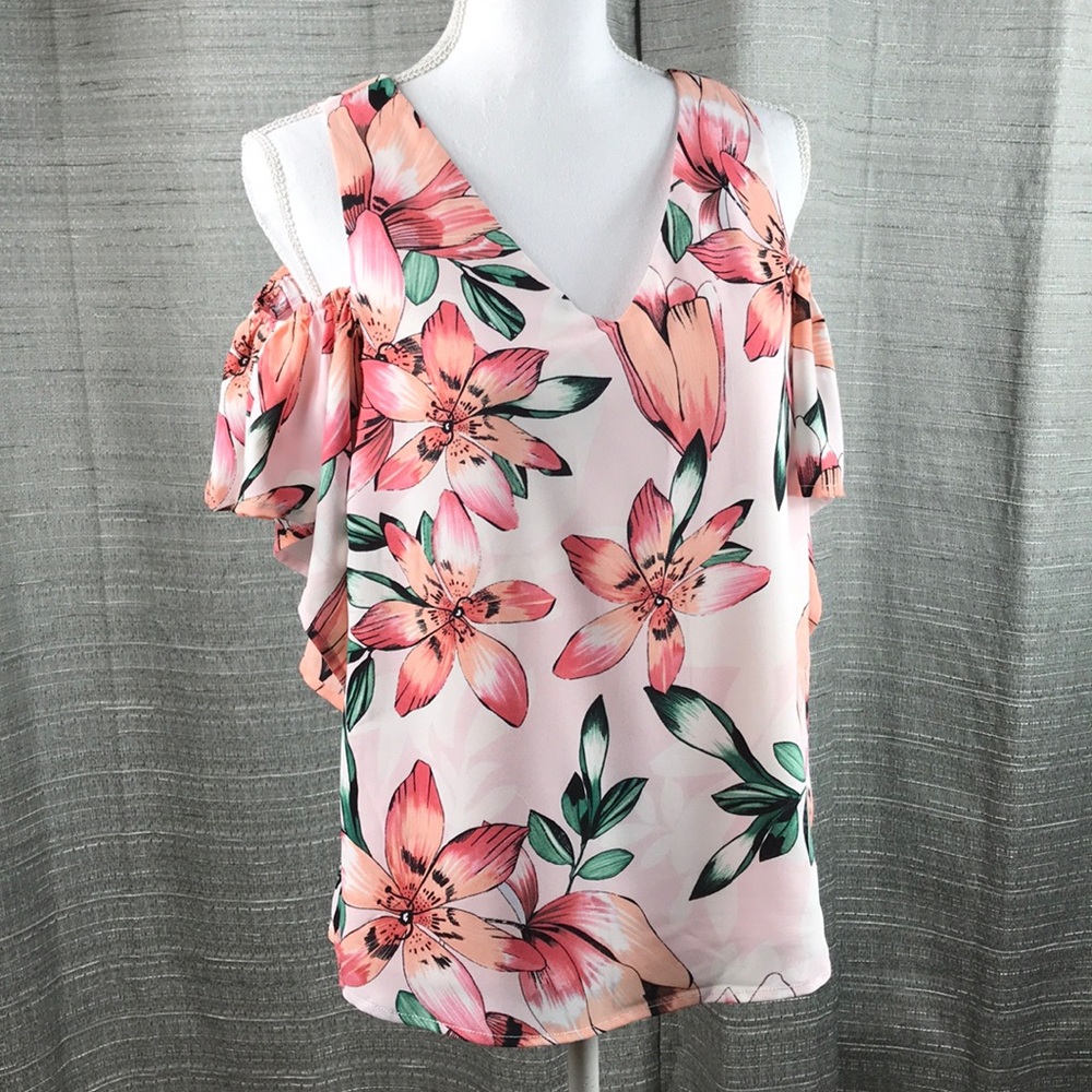 NWT Copper & Ella Floral Cold Shoulder Blouse